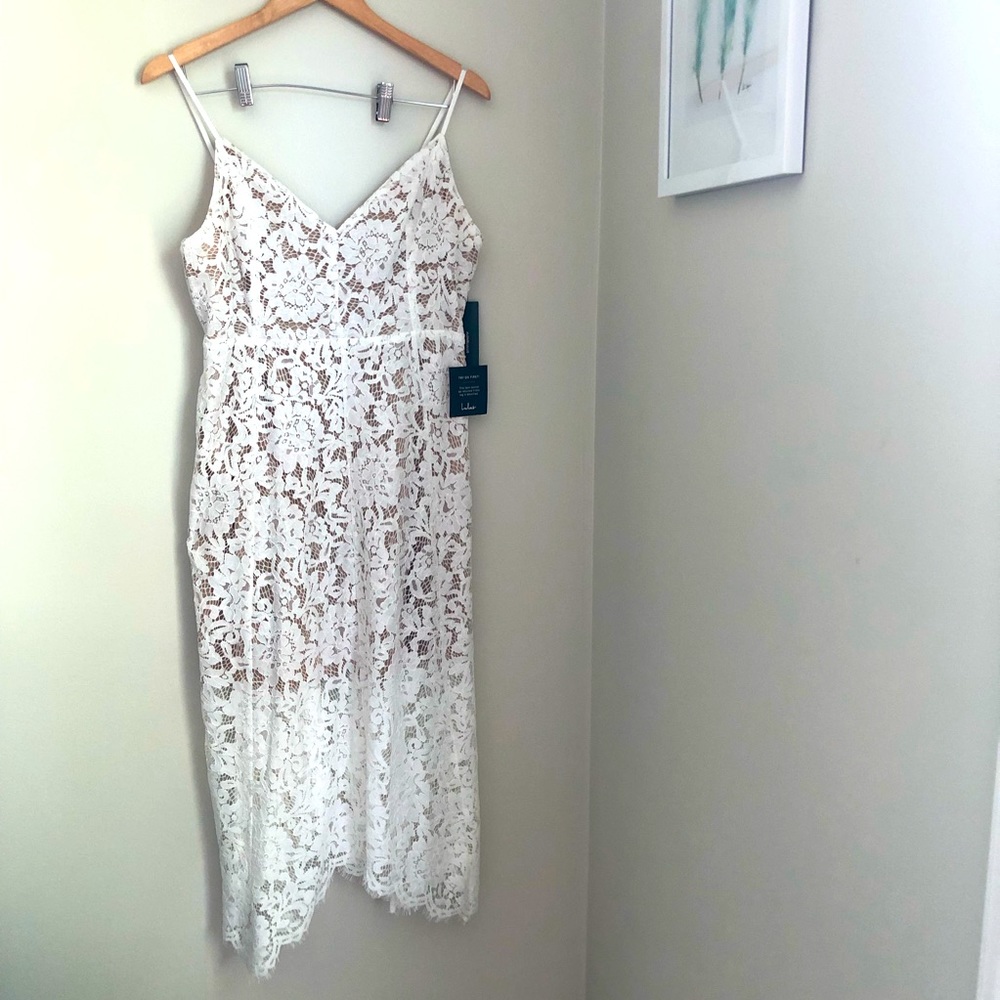 Lulu’s White Lace Midi Dress 🏷NWT